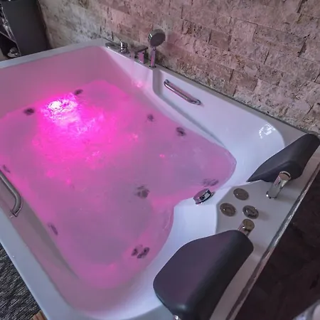 Lägenhet Onore Dell Sa Djakuzijem