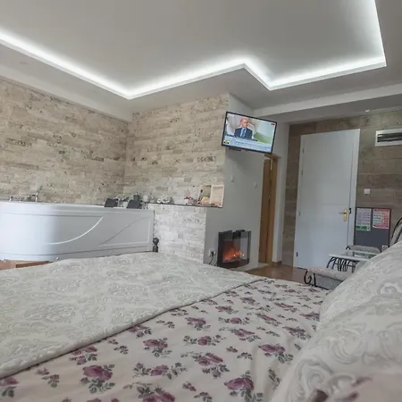 Onore Dell Sa Djakuzijem Apartament Banja Koviljača