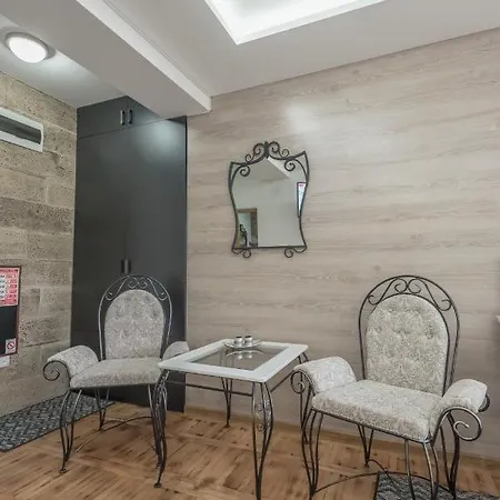 Onore Dell Sa Djakuzijem Banja Koviljača