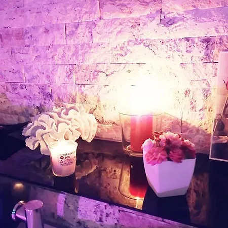 Onore Dell Sa Djakuzijem Apartament *