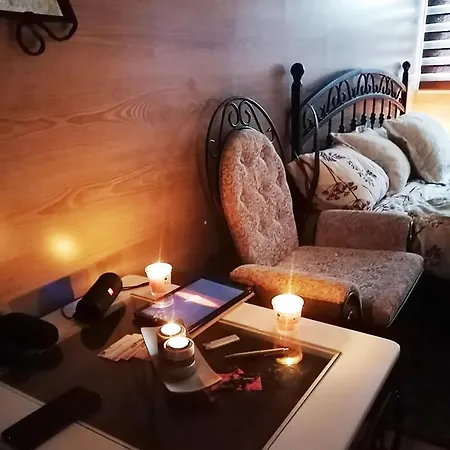 Onore Dell Sa Djakuzijem Lägenhet Banja Koviljača