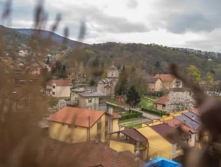 Onore Dell Sa Djakuzijem *