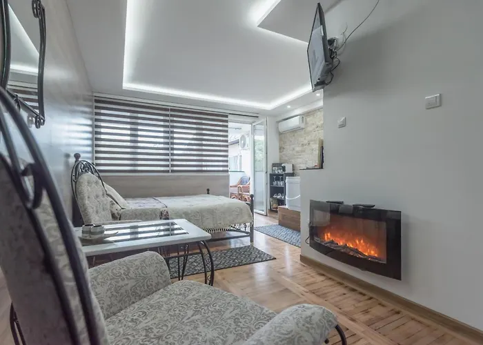 아파트 Onore Dell Sa Djakuzijem