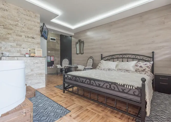 Onore Dell Sa Djakuzijem