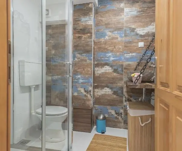 Onore Dell Sa Djakuzijem