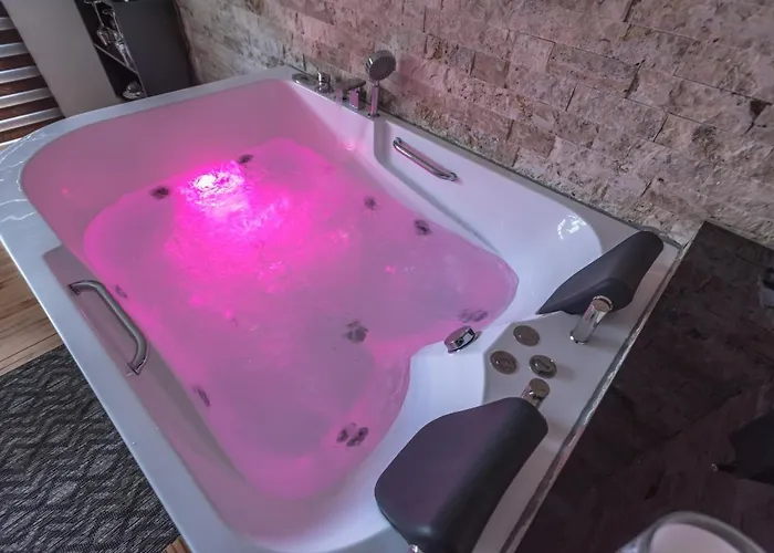 아파트 Onore Dell Sa Djakuzijem