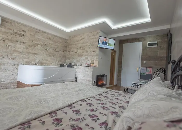 Onore Dell Sa Djakuzijem 아파트 Banja Koviljača