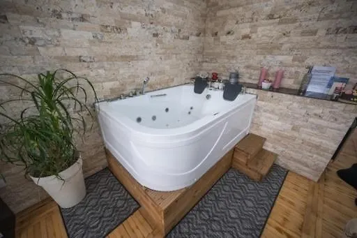 Onore Dell Sa Djakuzijem *